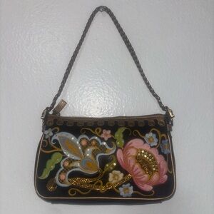 SOLD‼️Isabella Fiore vintage Embroidered Floral Black Shoulder Bag